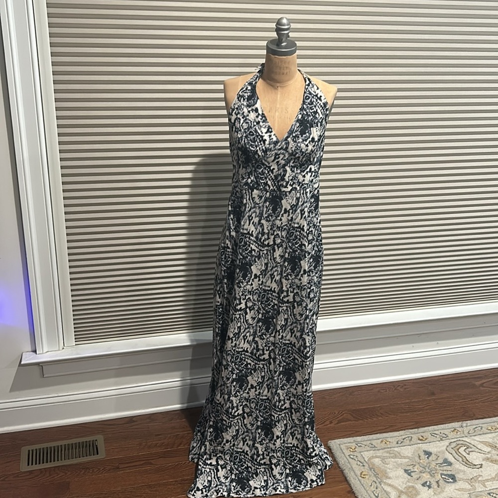 Threads 100% linen halter dress size 14